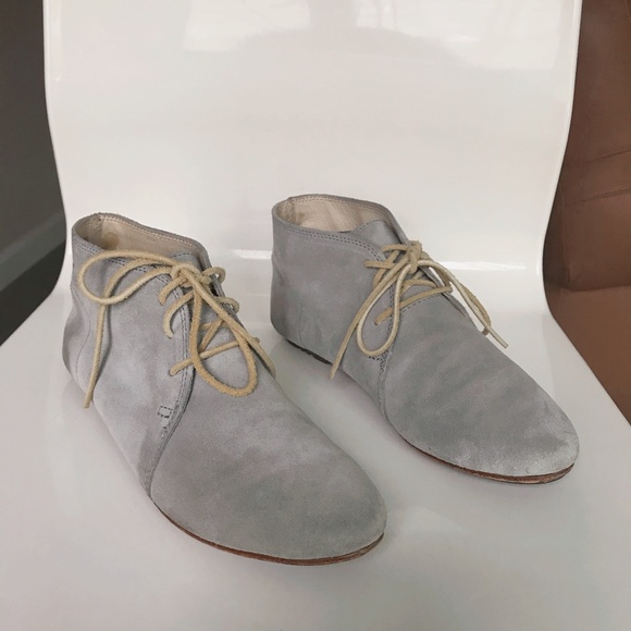 Sorel Shoes - Sorel gray suede desert boots lace up